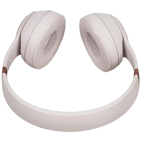 Beats Solo 4 Cloud Pink 3