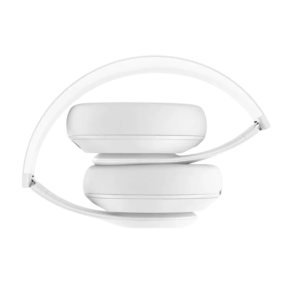 Beats Studio Pro White 3